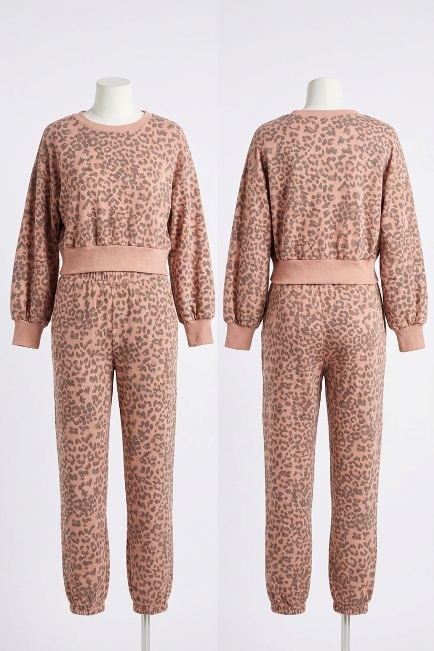 NEW VINTAGE HAVANA leopard crew neck crop top in mocha